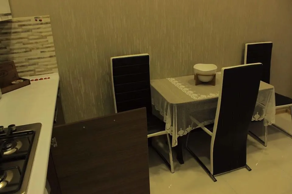 Apartment On Lado Asatiani 13 Tiflis